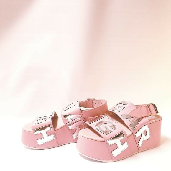 Jeffery Campbell  - Picture 7 of 10